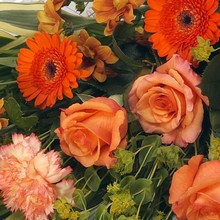 Orange shaded bouquet